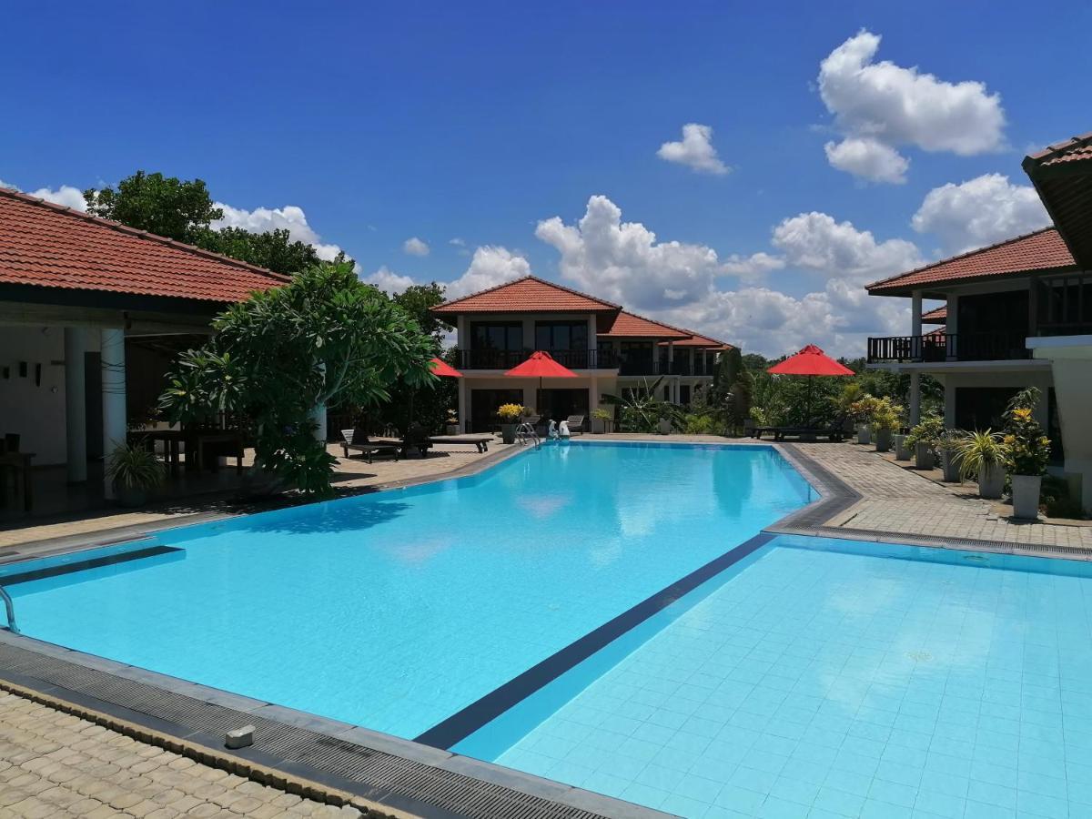 Ladja Beach Resort Ambalantota 외부 사진