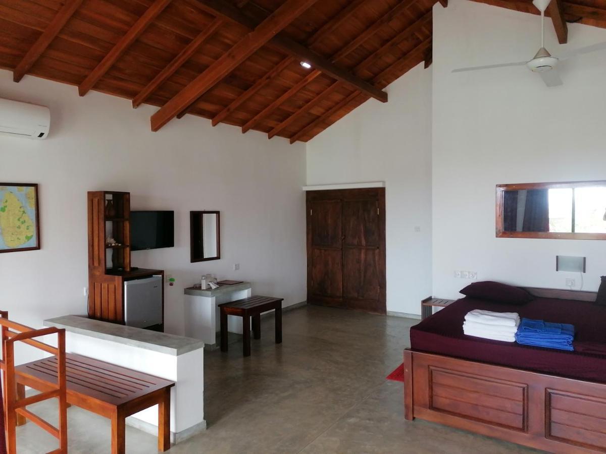 Ladja Beach Resort Ambalantota 외부 사진